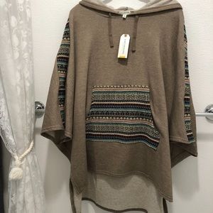 Earthbound Panchos/cover up brand new never worn